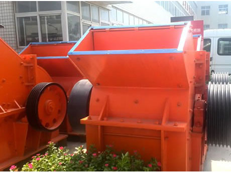 硅藻土錘式破碎機