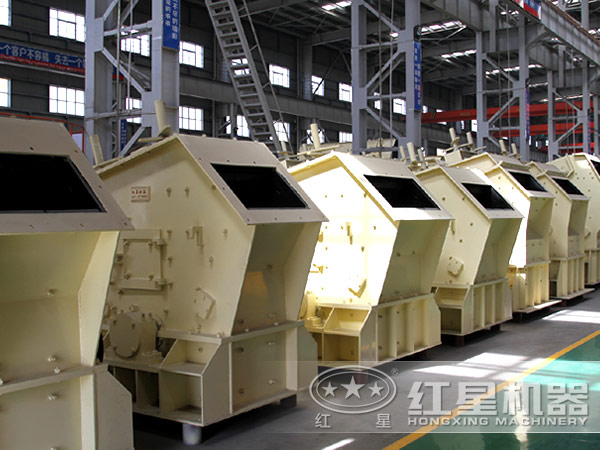 反擊式破碎機圖