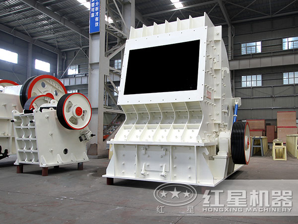 德版（HD系列）透輝石反擊式破碎機(jī)