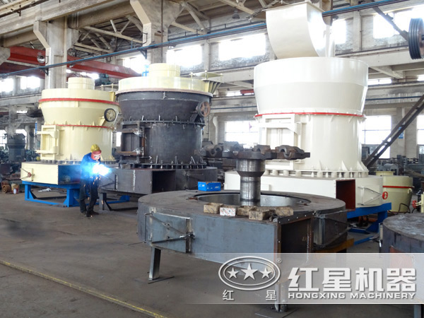 硝石磨粉機(jī)車間圖