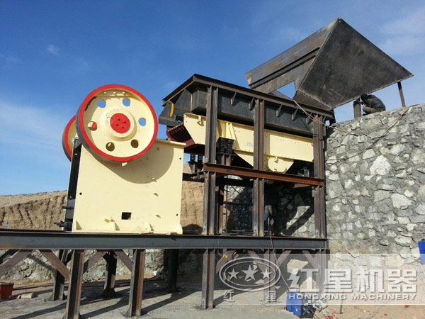 振動給料機用戶生產現(xiàn)場實拍