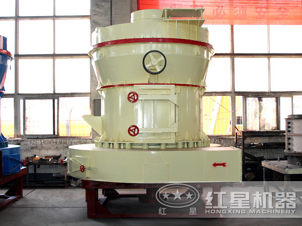 雷蒙磨粉機(jī)實拍圖