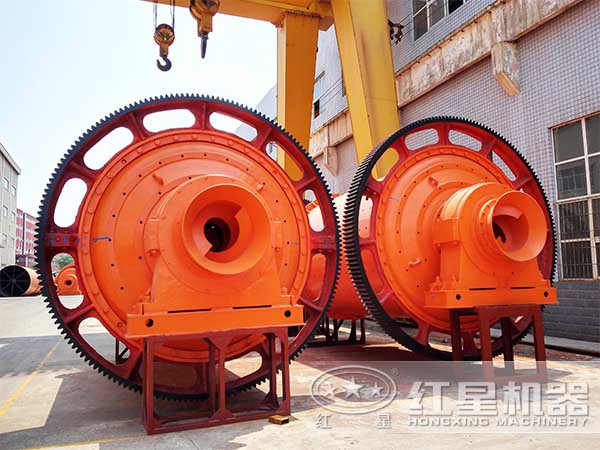 鐵礦石球磨機設備實拍