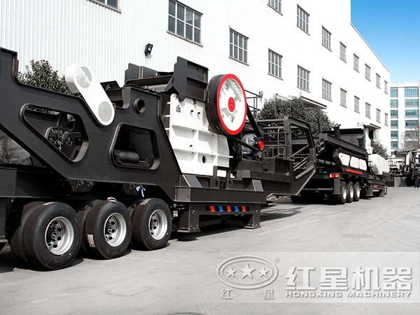 環(huán)保型移動石子破碎機發(fā)貨圖