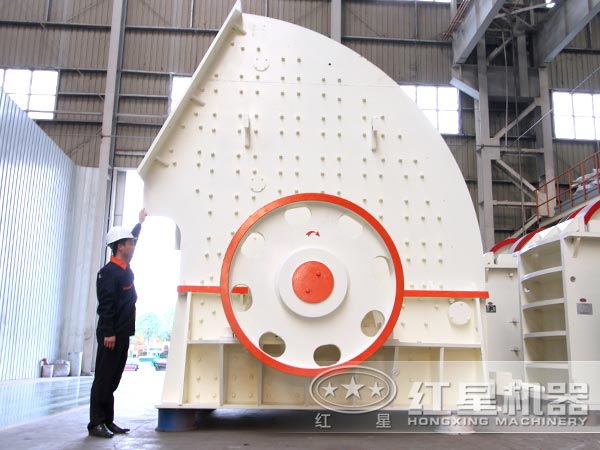 錘式破碎機(jī)實(shí)拍