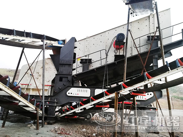 石灰石流動(dòng)式破碎機(jī)