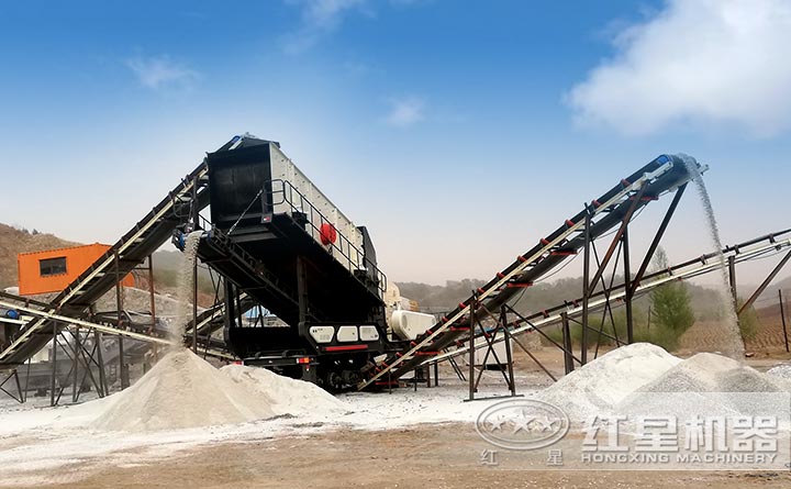 流動碎石機生產現場