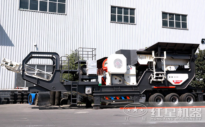移動(dòng)式破碎機(jī)設(shè)備實(shí)拍
