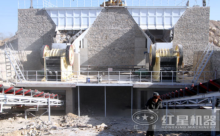 紅星液壓顎破機生產現場實拍