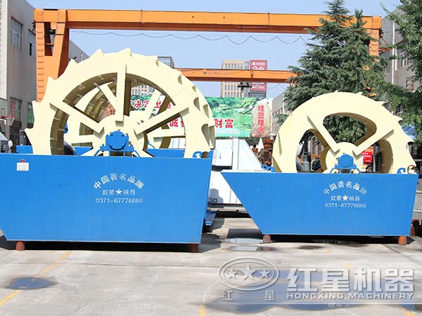 風(fēng)化砂洗砂機(jī)設(shè)備實(shí)拍