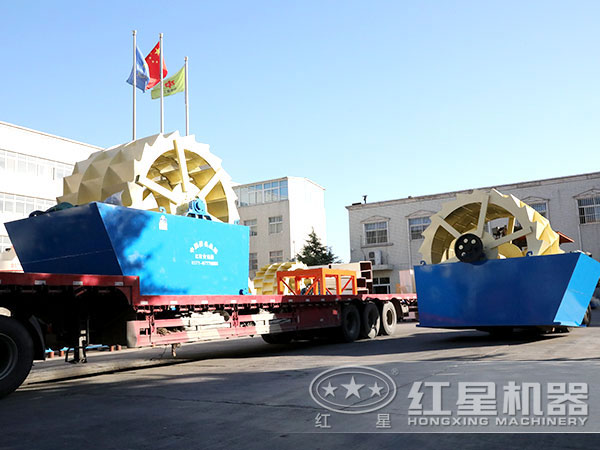 風(fēng)化砂洗砂機(jī)設(shè)備發(fā)貨現(xiàn)場