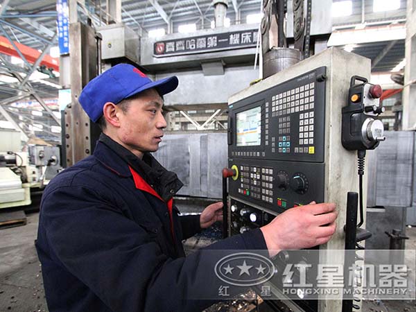 VSI制砂機設備生產廠房實拍