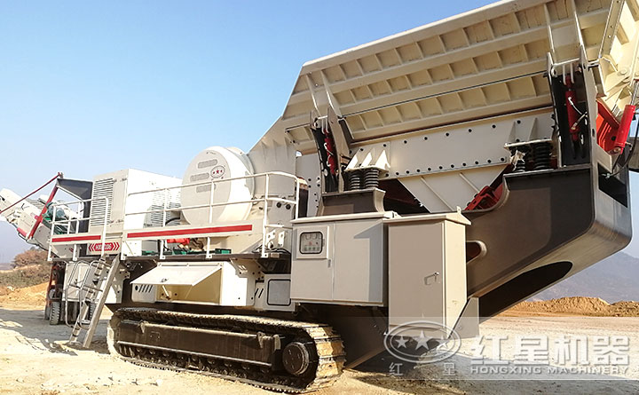 履帶式混凝土破碎機(jī)設(shè)備