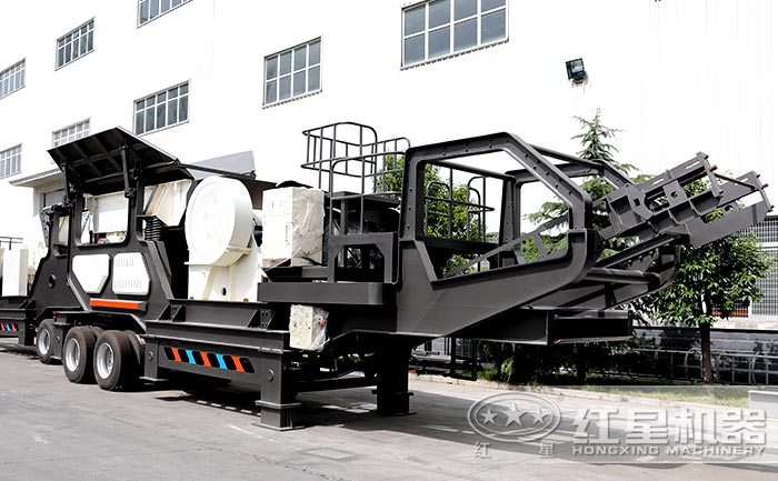 建筑垃圾移動破碎站設(shè)備實拍