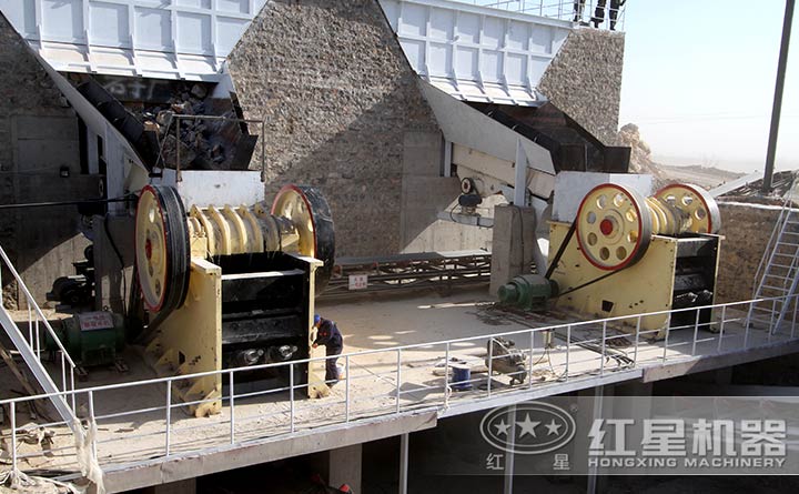 河北用戶石頭破碎機(jī)生產(chǎn)現(xiàn)場(chǎng)