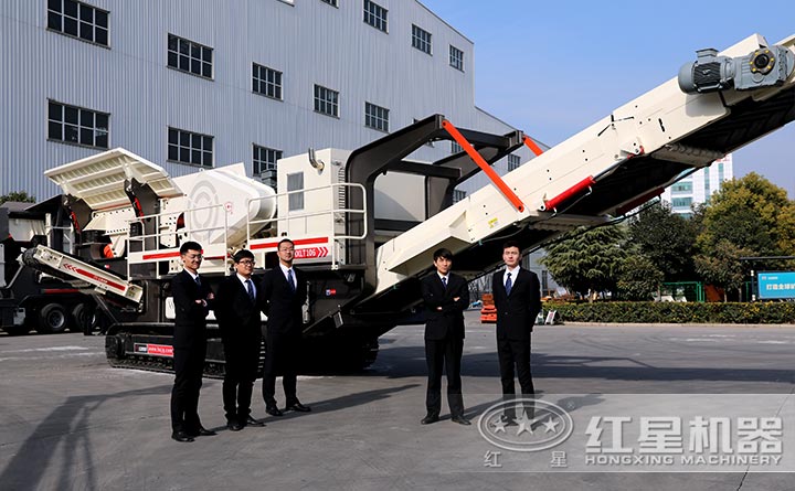 履帶式移動破碎機設備廠區(qū)