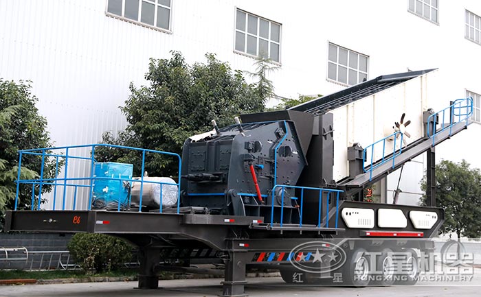 每小時(shí)100噸移動(dòng)破碎、篩分機(jī)器廠區(qū)