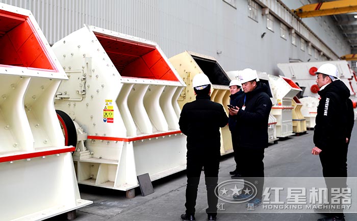 錘式破碎機(jī)廠區(qū)