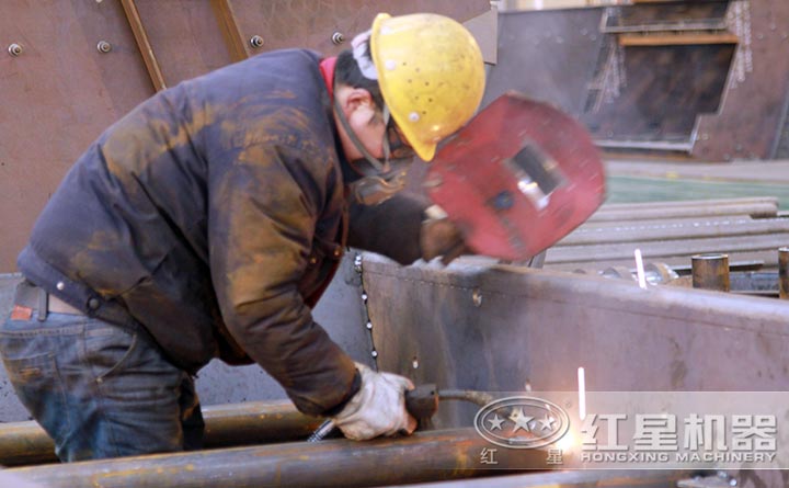 匠心打造石頭粉碎機(jī)