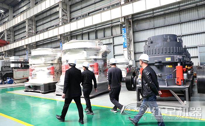 圓錐破碎機廠區