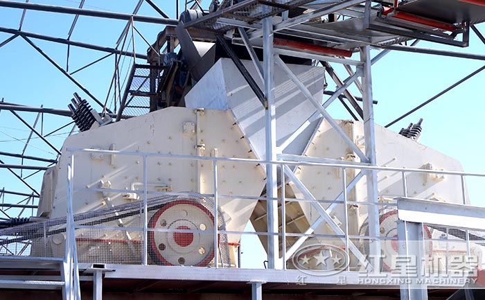 陜西石料廠投資的反擊破破碎石子生產(chǎn)線