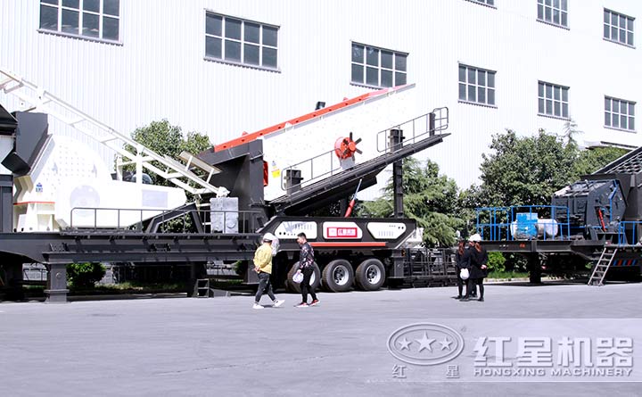 三大重型機(jī)器生產(chǎn)廠區(qū)，歡迎您隨時(shí)來(lái)廠考察