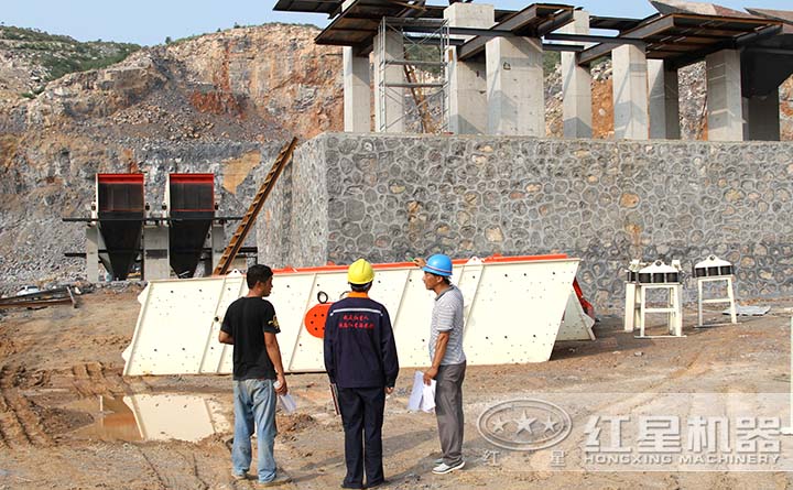 工程師親臨現(xiàn)場，指導(dǎo)客戶安裝