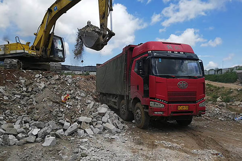 建筑垃圾清運(yùn)