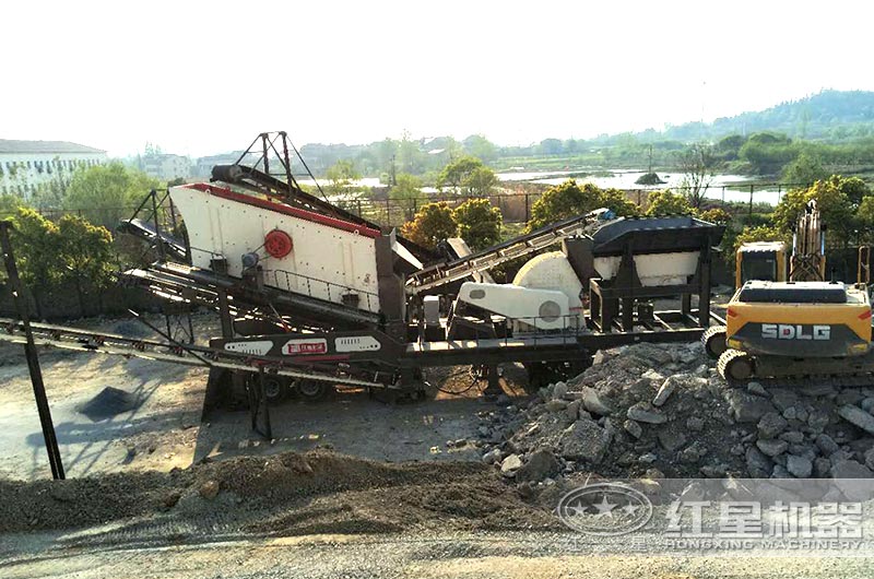 移動重錘破生產(chǎn)現(xiàn)場